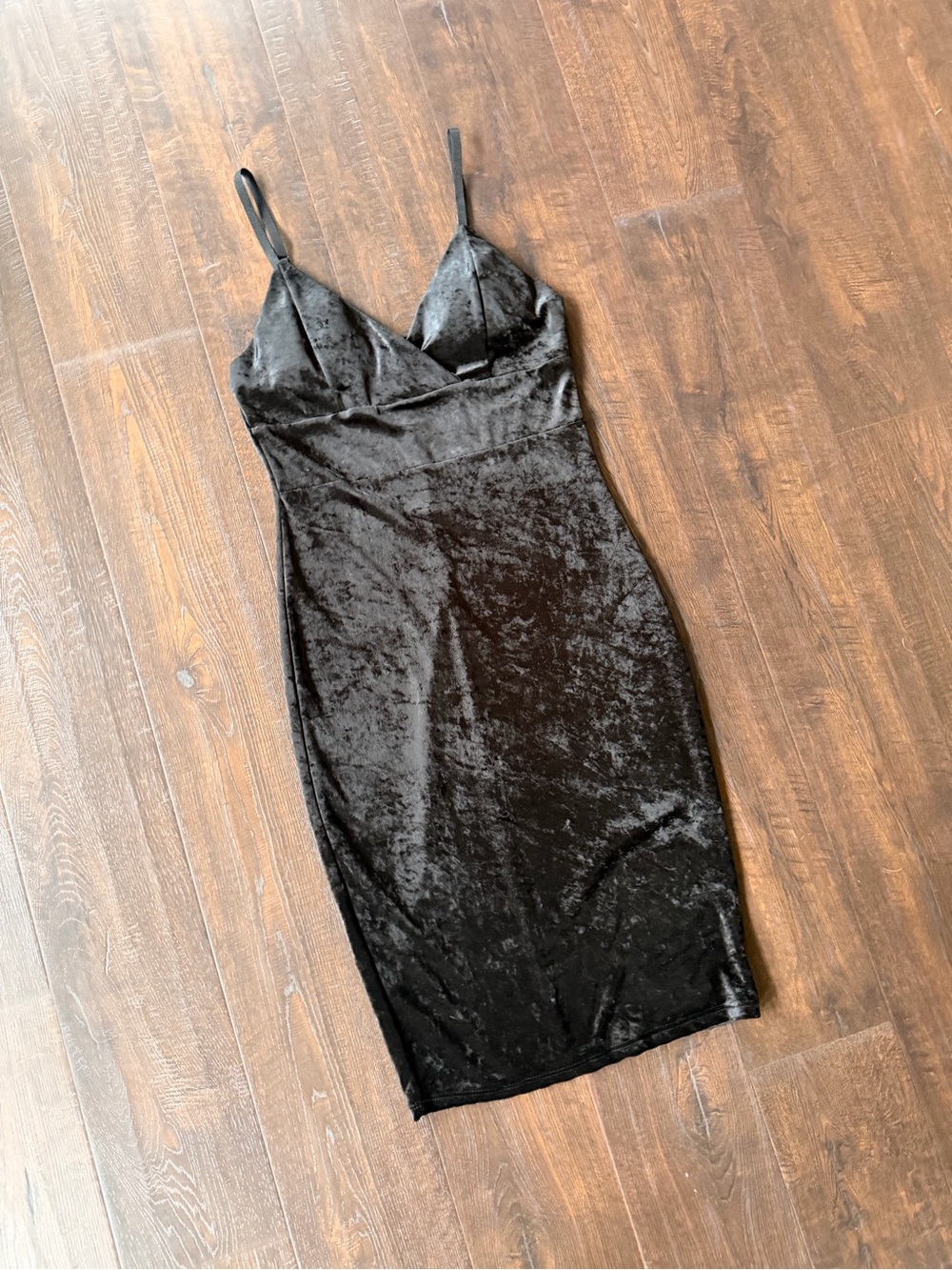 Kimcine Curve Black Velvet Slip Dress
